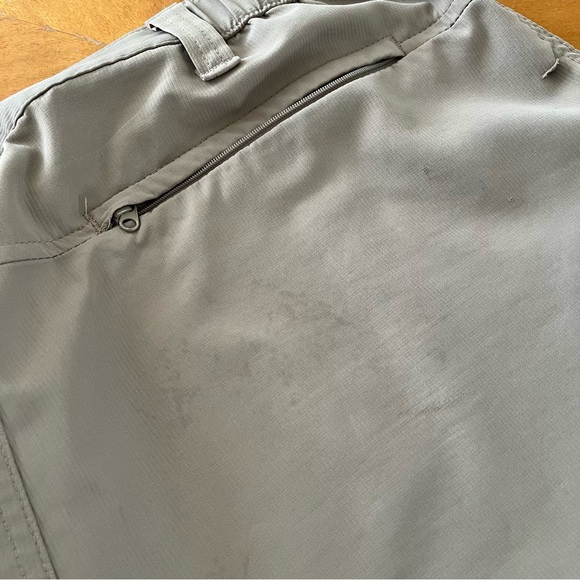 3/$30 Wrangler Shorts Mens Size 40 Khaki zip pockets Athletic Golf Tan Elastic - Picture 9 of 10